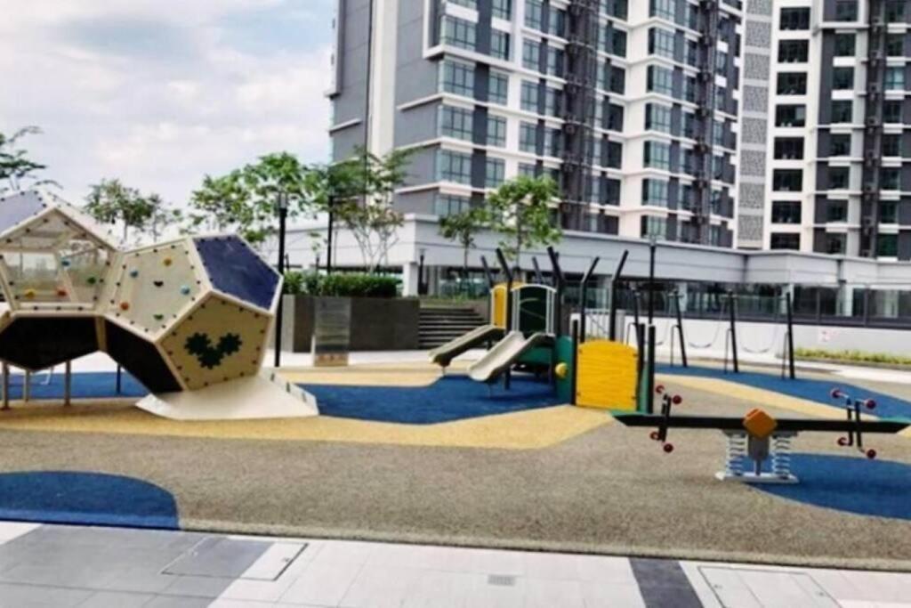 Kenwingston Cyberjaya Free Wifi By Premium Stay 외부 사진